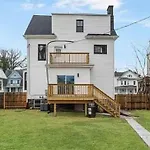 1 Bed 1 Bath Basement Apartment With Private Entrance